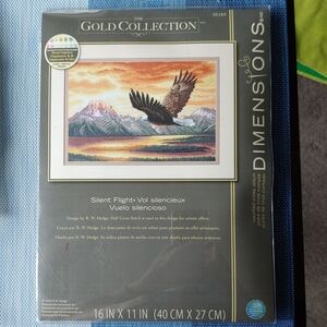 Dimensions Gold Collection 'Silent Flight' Counted Cross Stitch Kit